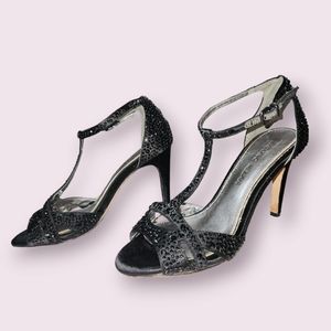 Antonio Melani Black T- Strap Studded Heels Size 6M